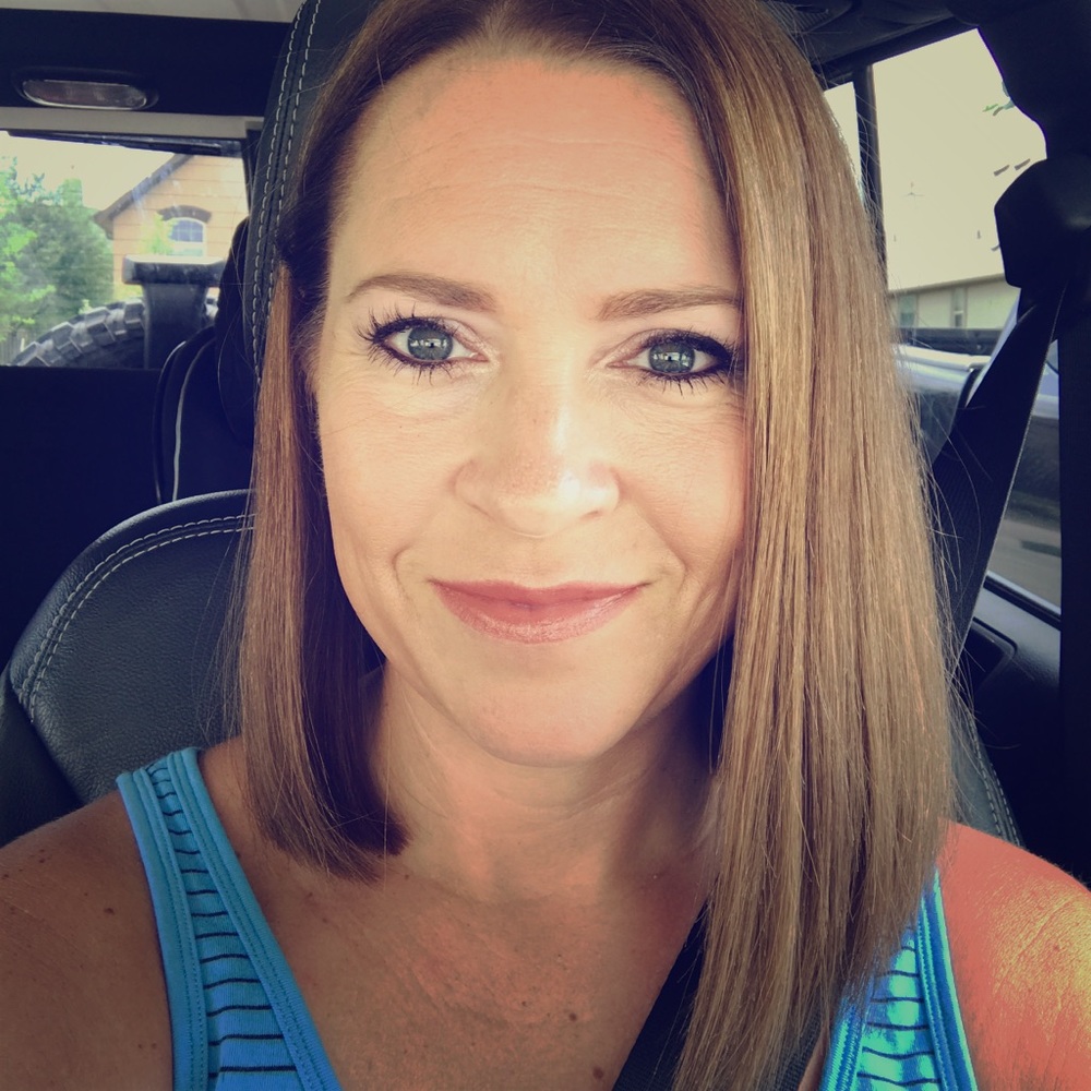Meet your Posher, Leslee